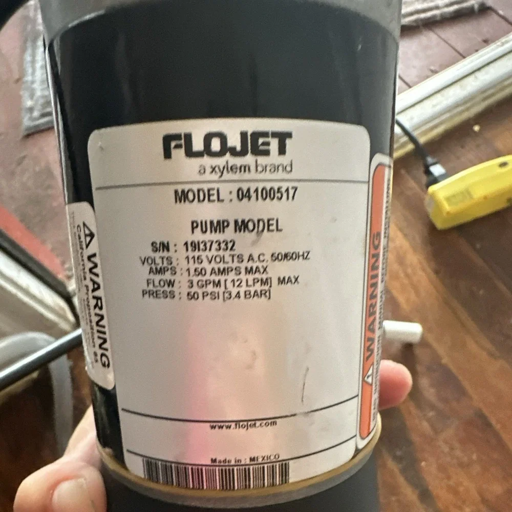 FLOJET 04100517 Submersible Water Pump 115V 3 GPM 50 PSI 1/6 HP 10in